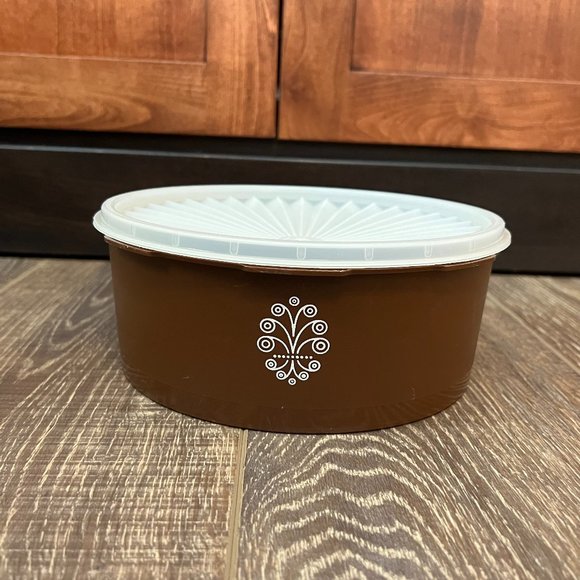 Vintage Tupperware Servalier Canister - Brown with Frosted White Lid - Picture 1 of 8